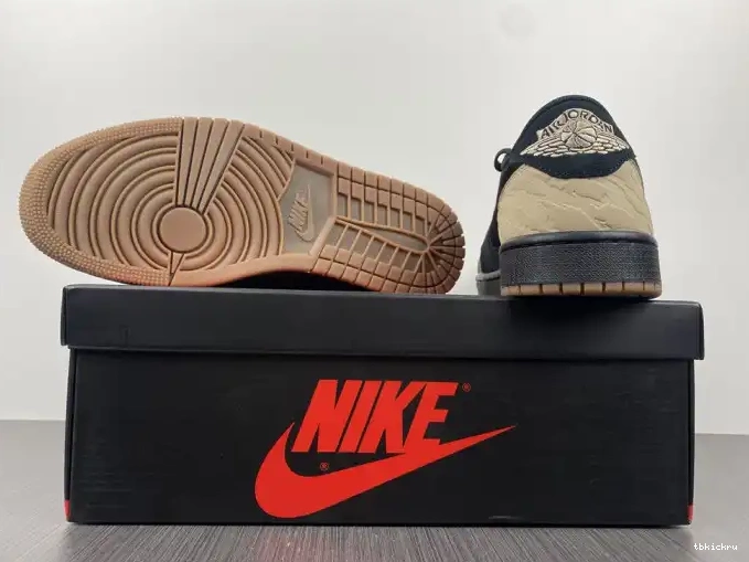 Reps TBK Air SoleFly Jordan x 1 Carnivore Low DN3400-001 0513